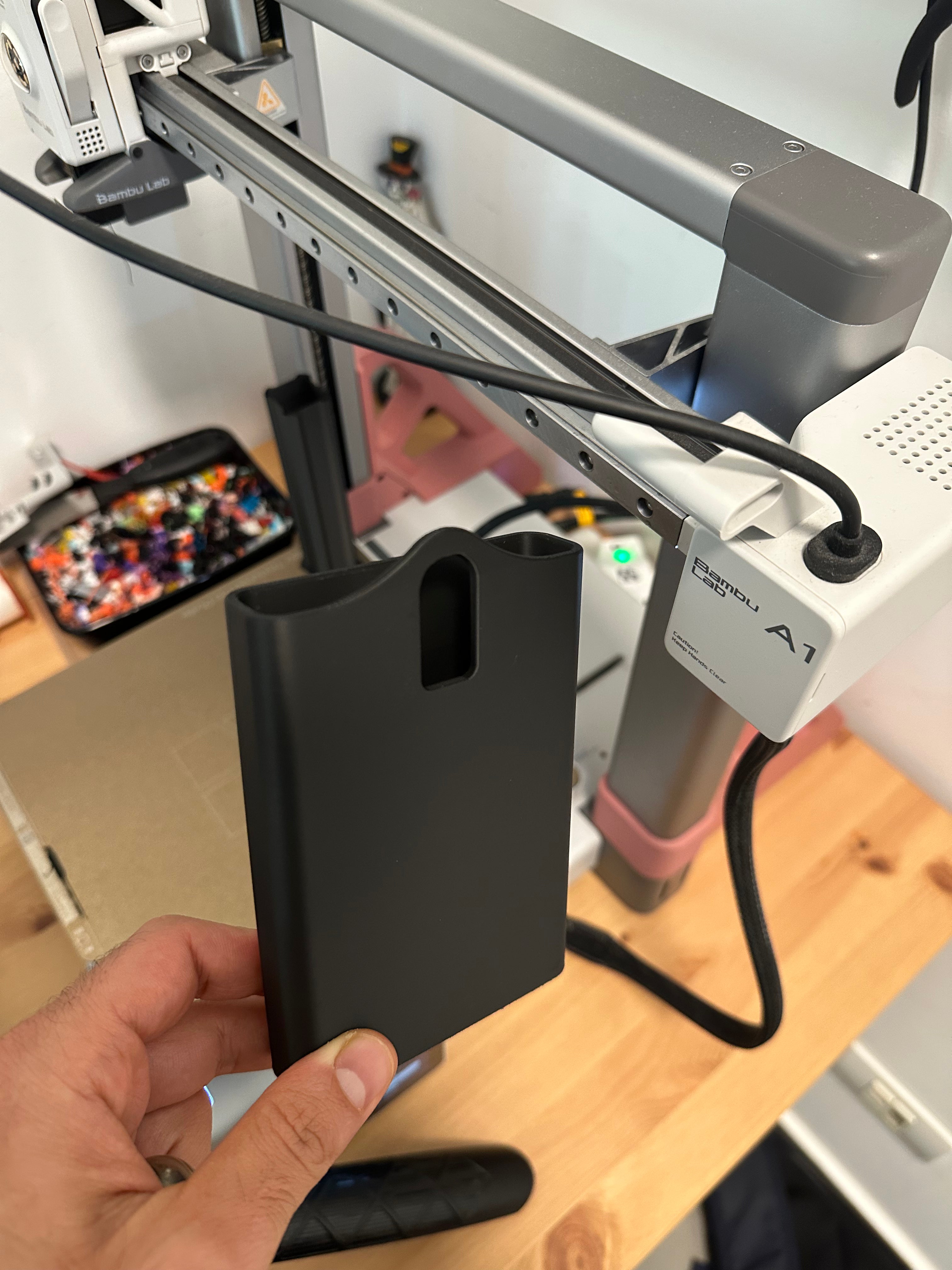 מחזיק טלפון למנשא Ergobaby